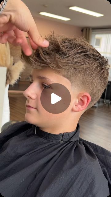 Boys Long Hair On Top Short On Sides, Llama Haircut Boy, Boy Hairstyles 2024 Trends, Boys Haircut Mullet Fade, Boys Skin Fade Haircut Kids, Lightening Bolt Boy Haircut, Hiar Stail For Boys, Straight Boys Haircut, Textured Fringe Boys Haircut