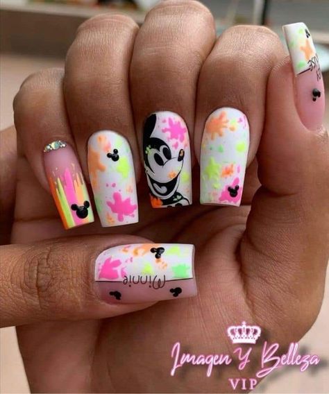 Disney Long Nails, Summer Disney Nails, Pixar Nails, Pastel Summer Nails, Nail Trends For 2023, Easter Nails Ideas, Disneyland Nails, Disney Nail Designs, Mickey Mouse Nails