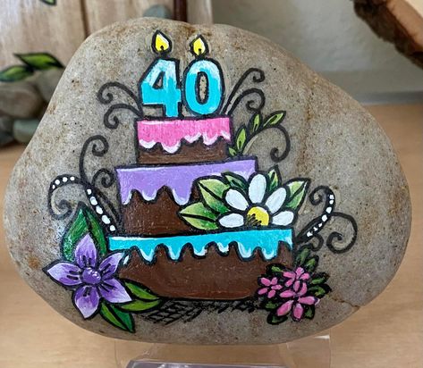 Rocking 40 Birthday, Happy Birthday Painted Rocks Ideas, Birthday Rock Painting Ideas, Birthday Painted Rocks, Birthday Rocks, Rock Snake, Happy Birthday Painting, Rock Sayings, Happy Rock