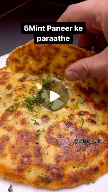 How To Make Paneer Paratha, Tasty Paneer Recipes, Vegetable Paratha Recipe, Paneer 65 Recipe, Paneer Breakfast Recipes, Paneer Recipes Indian Snacks, Dinner Ideas Vegetarian Indian, Parathas Recipes, Paneer Paratha Recipes