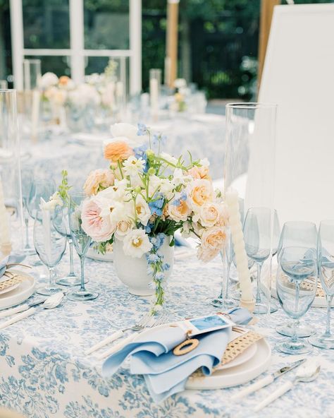 White Tablecloth Wedding, Wedding Tablecloth Ideas, Fish Wedding, Tablecloth Ideas, Tablecloth Wedding, Fishing Wedding, Wedding Table Linens, White Tablecloth, Hidden Garden