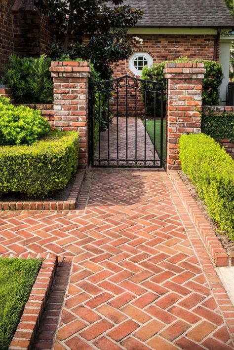 Garden Borders - Columbia Metropolitan Magazine Brick Driveway, Brick Path, Brick Walkway, Pathway Landscaping, Garden Tiles, Brick Garden, Have Inspiration, Brick Patios, Outdoor Gardens Design