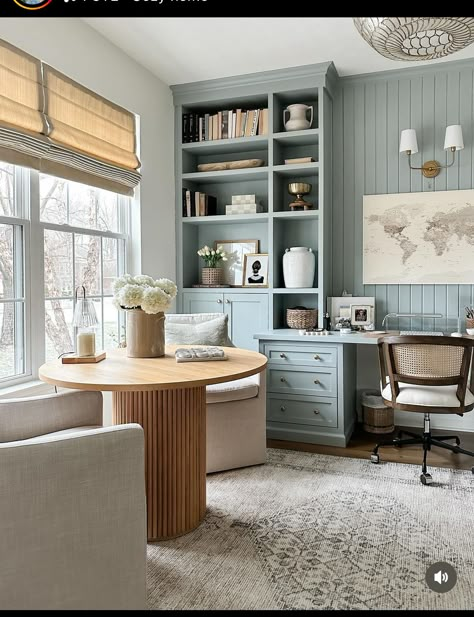 Home Office With Peninsula Desk, Light Blue Home Office, Coastal Home Office, House Sunroom, Office Built Ins, Small Home Offices, Cozy Home Office, Office Nook, Guest Room Office