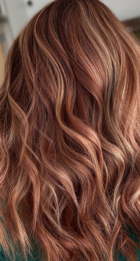 Autumn Hair Colors For Brunettes, Highlight Styles, Blonde And Caramel, Autumn Hair Colors, Caramel Highlight, Red Hair With Blonde Highlights, Copper Blonde Hair, Hair Colors For Brunettes, Colors For Brunettes