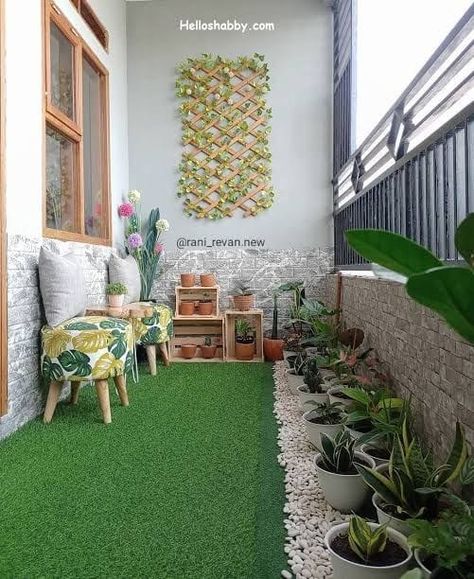 Balcony decor ideas Whimsical Living Room, Bohemian Decor Inspiration, Terrace Garden Ideas, Diy Balcony, Drawing Room Decor, Indian Room Decor, Small Balcony Garden, Terrace Decor, Small Balcony Design