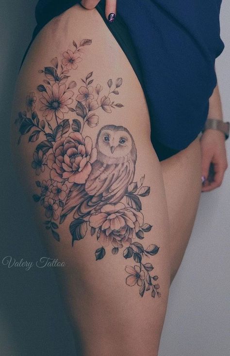 Owl Tattoo For Women, Owl Thigh Tattoos, Realistic Owl Tattoo, Owl Tattoo Sleeve, Owl Tattoo Drawings, Cute Owl Tattoo, Tier Tattoo, Tattoos For Women Half Sleeve, Owl Tattoo Design