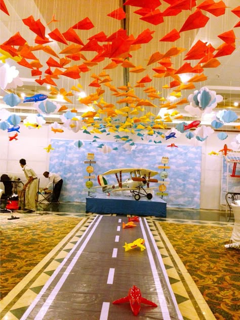 Airplane School Theme, Road Decoration Ideas, Explorer Birthday Theme, Flight Theme Party, Airplane Decorations Party, Airplane Vbs, Airport Theme Party, Plane Theme Birthday Party, Travel Theme Party Decorations