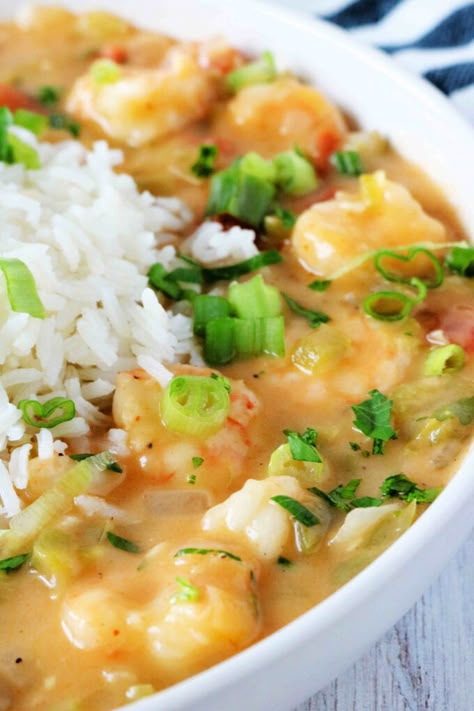 Etouffee Recipe Easy, Cajun Shrimp Recipe, Etouffee Recipe, Cajun Shrimp Recipes, Shrimp Etouffee, Shrimp Rice, Shrimp And Rice, Cajun Food, Shrimp Recipes For Dinner