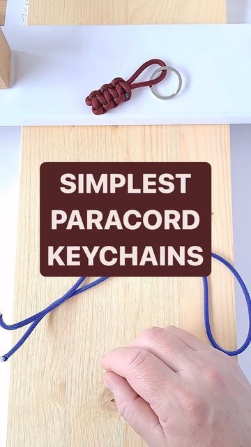 Cobra Knot Paracord, Knot Keychain Diy, Paracord Keychain Tutorial, Paracord Keychain Diy Tutorials, Paracord Keychain Diy, Paracord Handle Wrap, Paracord Designs, Keychain Paracord, Cord Keychain