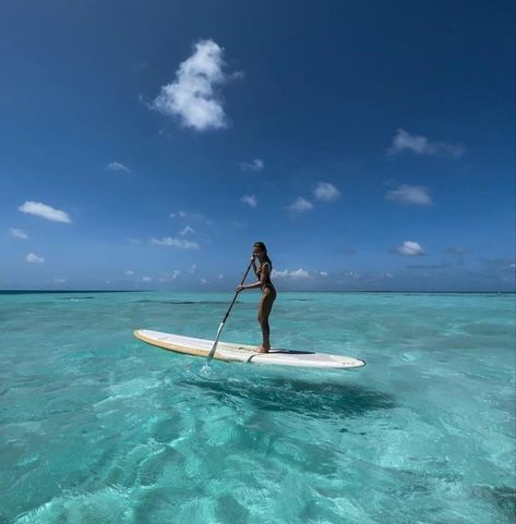 Stand UP paddle Paddle Boarding Pictures, Beach Vsco, Paddle Surfing, Ocean Pictures, Italy Aesthetic, Ocean Vibes, Aesthetic Vibes, Paddle Board, Summer Lovin