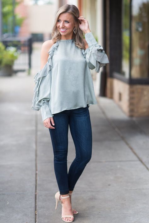 "Wild Ruffles Top, Sage" This top features some wild ruffles and we adore them! The cold shoulder cutouts look amazing with that ruffle trim! #shopthemint Ruffles Top, Mint Julep Boutique, Cute Tank Tops, Mint Julep, Women Outfits, Fashion Essentials, Tops For Women, Ruffle Trim, Boutique Clothing