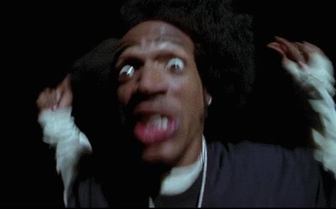 Scary Movie 2000, Scary Movie 1, Scary Movie 2, 2000 Aesthetic, Marlon Wayans, Black Jokes, Funny Black People, Scary Movie, Rap Aesthetic