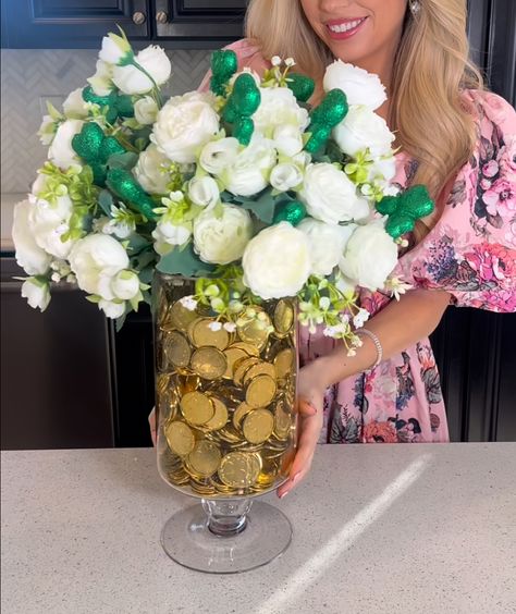 Dollar Tree St Patricks Day Diy, St Patricks Day Floral Arrangements Diy, St Patricks Floral Arrangements, St Patrick's Day Floral Arrangements, St Patricks Day Flowers Arrangements, Diy Gold Coins St Patrick, St Patrick’s Day Bouquet, Vase Filler Ideas, Macy Blackwell