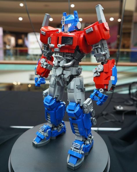 Lego Transformers Moc, Lego Optimus Prime, Lego Mocs, Lego Titanfall, Lego Figurine, Lego Dragon, Lego Transformers, Lego Head, Lego Bots