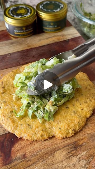 Samiya Jakubowicz on Instagram: "If you like low carb recipes… this one is for you ✔️
My newest lunch obsession… 

Chicken Crusted Caesar Salad 🥬🥬 
Crust Recipe:
(1) 10oz can of canned chicken
1/4 cup of Parmesan cheese 
1 egg
Seasoning to taste (S&P, Italian herb)

Bake 400° for about 40 minutes
Add Caesar salad on top

Super easy, low-carb/ keto friendly & I really thought it was delicious! Also considering the grocery prices currently this is pretty cost-effective. 

#chickencaesar #chickenpizza #chickenpizzacrust #caesarsaladpizza #caesarsalad #chickencrustpizza #ketolunches #lowcarbrecipes" Parmesan Crusted Chicken Caesar Salad, Chicken Crusted Caesar Salad, Egg Seasoning, Pizza Type Recipes, Canned Chicken Recipes, Caesar Salad Wrap, Can Chicken Recipes, Salad Wrap, Wrap Recipe