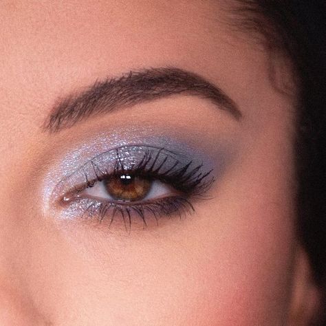 ColourPop Cosmetics on Instagram: "@nessasunshine channeling chill girl energy with our NEW So Elemental palette 🌊✨💿 9 shades of blissful blues and serene, sparkling silvers  NOW AVAILABLE at @UltaBeauty and at colourpop.com! 💙  #denimbluemakeup #bluemakeup #y2kmakeup #2000smakeup #ultabeauty #colourpop" Silvery Blue Eye Makeup, Neutral Blue Makeup Looks, Blue Bride Makeup, Light Blue Silver Eyeshadow, Formal Makeup For Navy Blue Dress, Light Blue Sparkly Eye Makeup, Light Blue And Silver Eye Makeup, Silver Blue Makeup Looks, Quince Makeup Blue Silver