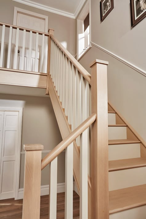 Wooden Staircase Railing, Painted Staircase, Wooden Staircase Design, Loft Staircase, Stair Spindles, Painted Staircases, Stair Banister, Timber Staircase, Traditional Staircase