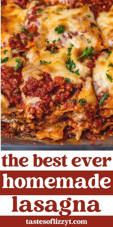 Looking for a classic lasagna recipe? You've found it! This easy homemade lasagna transform your family's Italian night. We'll give you hints and exact ingredients to use for the best lasagna your family has ever had. Best Homemade Lasagna, Homemade Lasagna Recipe, Easy Homemade Lasagna, Homemade Lasagna Recipes, Classic Lasagna Recipe, Best Lasagna Recipe, Korean Kitchen, Beef Lasagna, Easy Lasagna Recipe