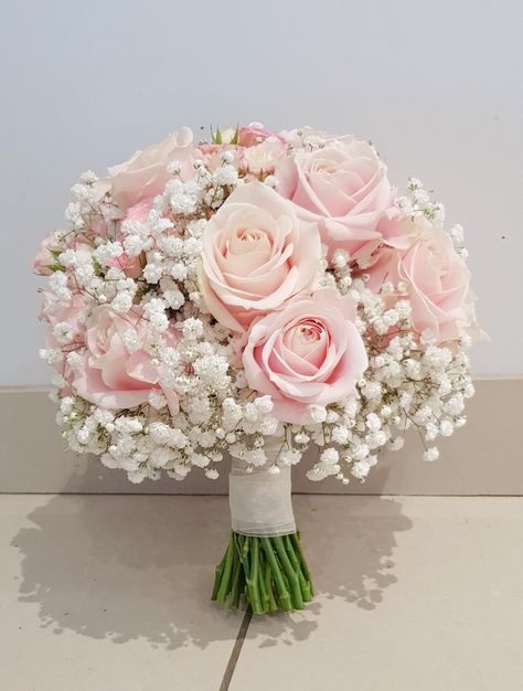 Soft Pink Rose Bouquet, Pink And White Rose Bouquet Wedding, Pastel Rose Bouquet, White And Pink Bouquet Wedding, White And Light Pink Bouquet, Hyacinth Bridal Bouquet, White And Pink Roses Bouquet, Wedding Bouquets Bride Pink, Pink Roses Bouquet Wedding