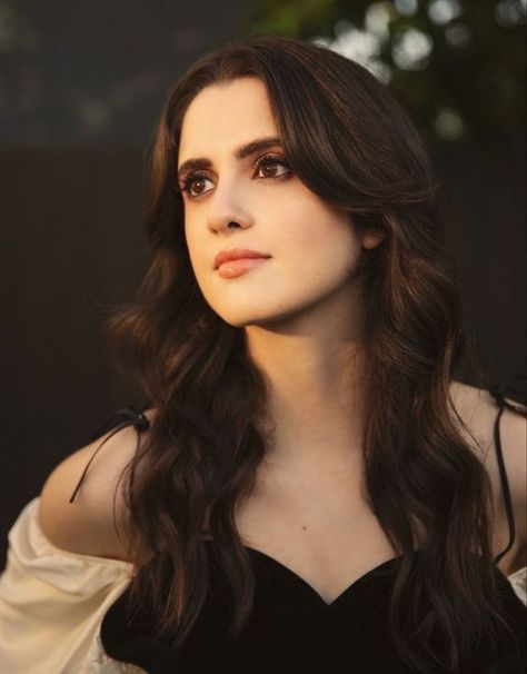 Ally Dawson, The Volturi, Vanessa Marano, Laura Marano, Birth Mother, Austin And Ally, Princess And The Frog, Face Facial, The Frog