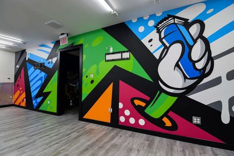 Street Art Mural, Barber Shop Interior, Interior Murals, Shop Street, Salon Logo Design, Barbershop Design, Barber Shop Decor, Graffiti Murals, Custom Interior