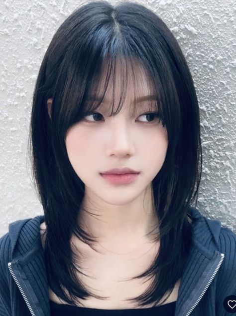 Japanese Haircut, Korean Short Hair, Hair Style Korea, Hair Inspiration Long, Hair Inspiration Short, Hairstyles For Layered Hair, Shot Hair Styles, Japanese Hairstyle, Haircuts For Medium Hair