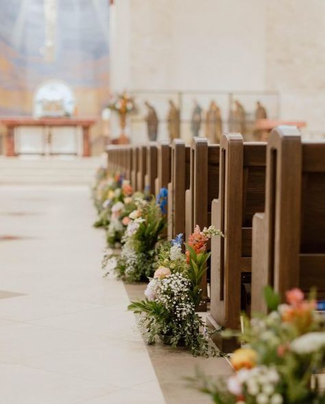 Flowers On Pews Wedding, Wedding In Church Decorations, Pews Decorations Church, Wedding Chapel Aisle Decor, Indoor Church Wedding Decorations, Decorating Church For Wedding, Catholic Wedding Decor, Flowers For Church Wedding, Pew Wedding Decor