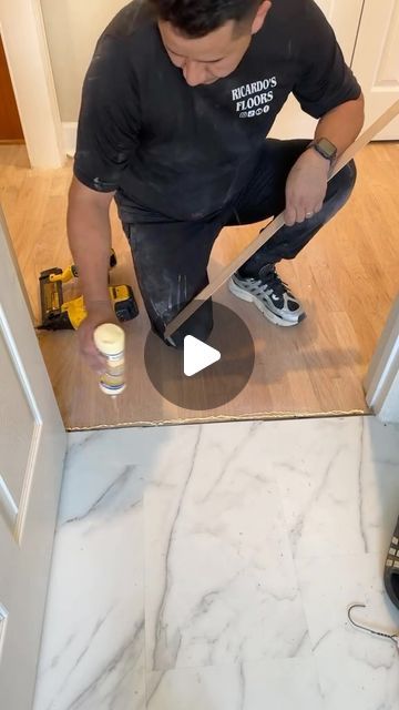 Ricardo Floors on Instagram: "Transition red oak #ricardofloors" Repair Parquet Flooring, Parquet Flooring Restoration, Red Oak, Flooring, Red, Instagram