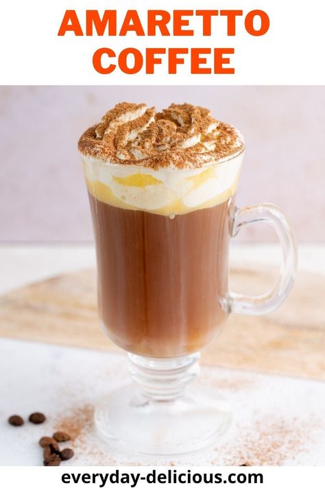 Amaretto Coffee, French Press Recipes, Amaretto Recipe, Amaretto Drinks, Coffee Banana Smoothie, Ice Latte, Italian Diet, Italian Drinks, Baking Lessons