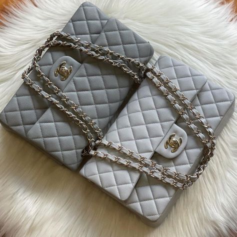 Vintage Chanel Classics on Instagram: “🐘First look at 20C Dark Grey vs 21A Light Grey🐘 21A light grey comes off a bit like a light pastel blue in photos but in real life it’s a…” Miami Luxury, Chanel Mademoiselle, Chanel Chevron, Chanel Backpack, Bag Chanel, Black Chevron, Bvlgari Bags, Celine Bag, Chloe Bag