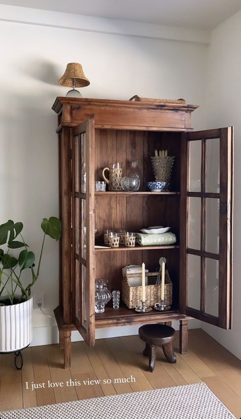 Living Room Hutch, Earthy Home Decor, Bookcase With Glass Doors, Towel Ladder, Whimsical Wonderland, Glass Cabinet Doors, Cabinet Decor, Interior Inspo, Kitchen Style