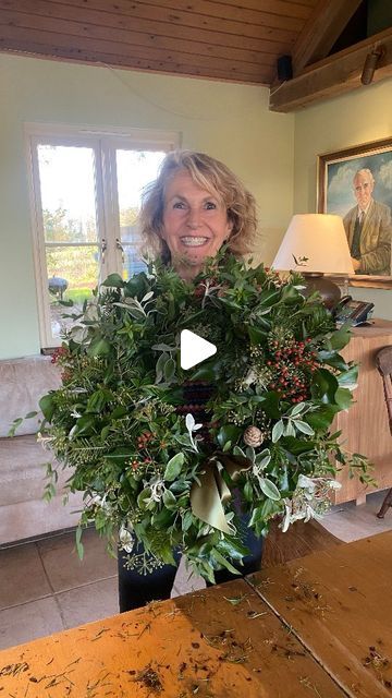 The Real Flower Company on Instagram: "Your step-by-step guide to creating your own beautiful Christmas wreath with our DIY Wreath kits 🌿 Follow along with Rosebie who shares her expert tips and order your kit via the link in our bio now - or, book onto one of our #Hampshire wreath making workshops 🎄 #ChristmasWreath #Christmas #Wreath #DoorWreath #EcoFriendlyWreath #ChristmasInspiration #LuxuryWreaths #LuxuryWreathWorkshop #DIYWreath" How To Make A Real Christmas Wreath, Real Wreaths Christmas, Wreath Making Workshop, Christmas Wreath Workshop, Christmas Door Wreaths Ideas, Farmhouse Christmas Wreaths Diy, How To Make A Christmas Wreath, Live Christmas Wreaths, Real Christmas Wreaths