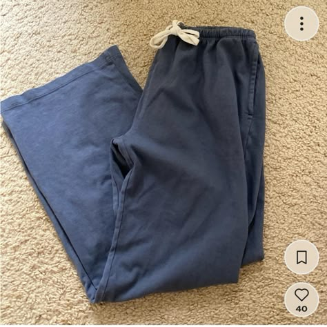 Thick And Cozy Cotton With An Elastic Tie Waistband, Side Pockets And Wide Legs. Fabrics: 100% Cotton Measurement: 11" (28 Cm) Rise, 29" (75 Cm) Inseam, 26" (66 Cm) Waist (Stretches) Made In: China Brandy Blue Sweatpants, Gray Brandy Melville Sweatpants, Brandy Melville Wide Leg Sweatpants, Brandy Wide Leg Sweatpants, Brandy Melville Bottoms, Cute Target Outfits, Blue And Grey Outfit, Clothes Brandy Melville, Brandy Pants