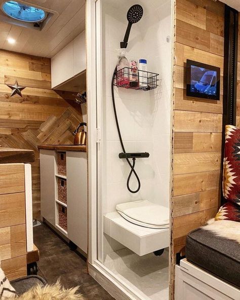 11 Camper Vans with Bathrooms: Toilet & Shower Inspiration for Off-Grid Living – Bearfoot Theory Van With Bathroom, Vanlife Ideas, Skoolie Ideas, Camper Van Shower, Astuces Camping-car, Camper Bathroom, Best Campervan, Kombi Home, Van Conversion Interior