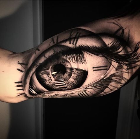 Ojo Tattoo, Realistic Eye Tattoo, Eyeball Tattoo, Clock Tattoo Design, Wicked Tattoos, Muster Tattoos, Skeleton Hand Tattoo, Geniale Tattoos, Watch Tattoos