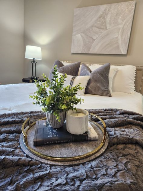 How To Style A Tray On A Bed, Tray On Bed Decor Ideas, Guest Bedroom Tray Ideas, Tray On Bed Decor, Bed Tray Decor Ideas, Trays Decor Bedroom, How To Style A Tray, Bed Tray Decor, Tray On Bed