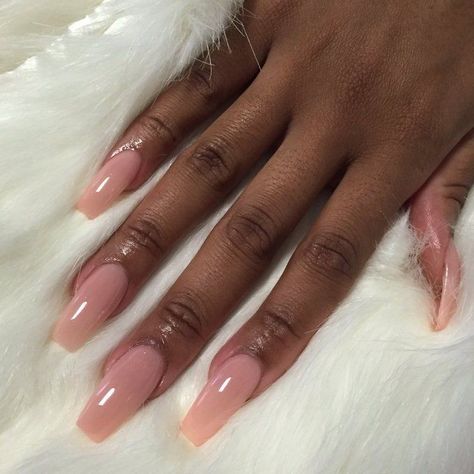 P i n t e r e s t : rachaelgbolaru17 Light Pink Nails Dark Skin, Natural Acrylic Nails Coffin, Classy Simple Nails Natural Looks, Natural Pink Acrylic Nails, Natural Coffin Nails, Natural Pink Nails, Colourful Acrylic Nails, Natural Acrylic Nails, Pink Acrylics