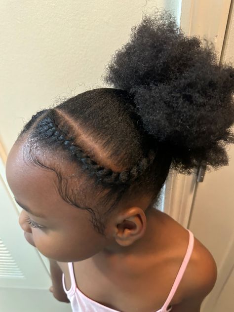 Cute Styles On Short Natural Hair, Natural Hair Styles For Christmas, Hairstyles On Afro Hair, Braid Across Front Of Hair Natural, Black Natural Protective Hairstyles, 4c Natural Hairstyles Braids Short, Type 4b Natural Hair Styles, Natural Hairstyles For 12 Year Girl Black, School Hairstyles For Short Hair Kids