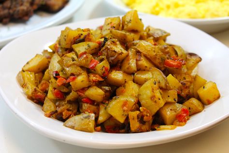 Lightly seasoned potatoes with onions, and sweet peppers. When I was trying to decide on my holiday recipes, I reached out to my fans on Facebook. I asked them what they wanted me to upload for the… O’brien Potatoes Casserole, O’brien Potatoes, Frozen Hashbrowns In The Oven, Oreida Potatoes Obrien Recipes, Recipes Using Frozen Potatoes Obrien, Potato O'brien Recipes, Potatoes O’brien, Recipes With Frozen Potatoes, Potatoes Obrien Recipes