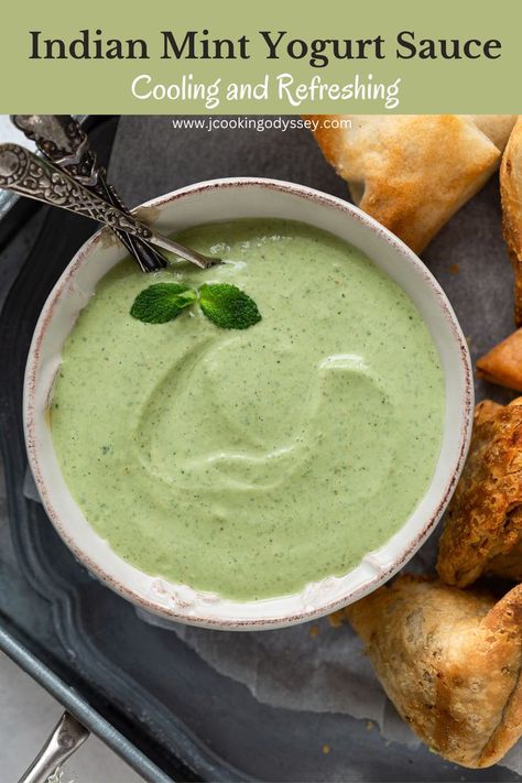 Indian mint yogurt chutney in a bowl with spoon Indian Yogurt Sauce, Indian Mint Sauce, Mint Raita Recipe, Mint Sauce Recipe, Mint Yogurt Sauce, Indian Sauces, Tandoori Paneer, Onion Bhaji, Cilantro Chutney