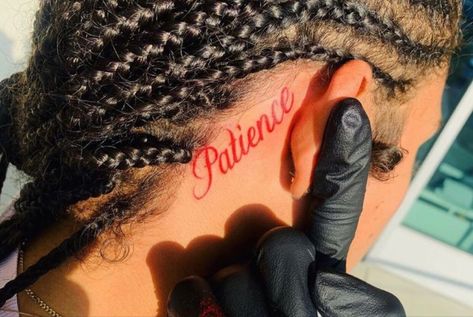 Cute Red Tattoos For Women, Cute Neck Tattoos For Women, Red Neck Tattoos, Baddie Tatoos, Girl Neck Tattoos, Da Brat, Cute Hand Tattoos, Black Girls With Tattoos, Pretty Tattoos For Women