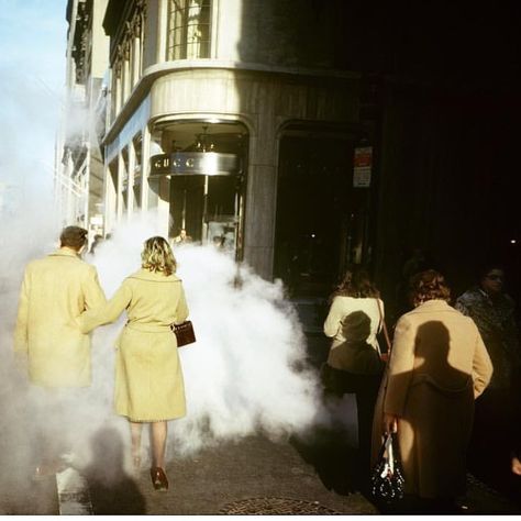 Joel Meyerowitz. Camel Coats, New York City, 1975. #joelmeyerowitz "Towards Colour 1962-1978" at Beetles+Huxley in London. #beetleshuxley #streetphotography #americanphotography #gallery#americangreatness Street Photography People, Garry Winogrand, Joel Meyerowitz, City Streets Photography, Dirt Biking, William Eggleston, Diane Arbus, Robert Frank, Alfred Stieglitz