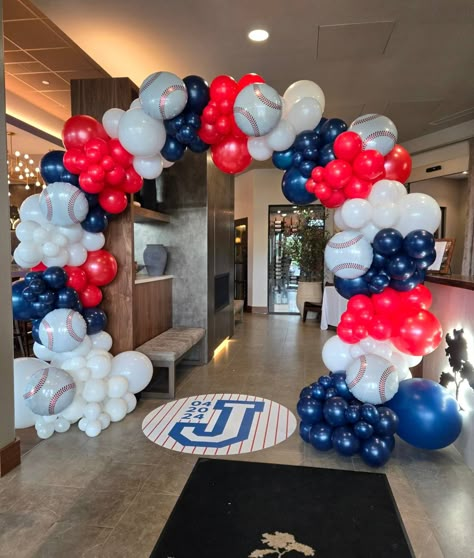 No matter the size of your party, we can do something perfect for you... Write to us to book 516 601-9455 #njballoonstylist #njballoons #balloonsnj #southjerseryballoons #southjerseypartyrentals #partyrentalphilly #partyrentalphilly #balloonsphilly #mullicahillnj #baseballballoons Elegant Baseball Theme Party, Baseball Themed Balloon Arch, Baseball Birthday Balloons, Baseball Party Balloons, Rookie Of The Year Backdrop, Sports Balloon Arch, Baseball Balloon Arch, La Dodgers Birthday Party, Baseball Bid Day