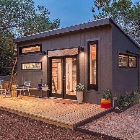 Tiny Home Shed, Tiny House Rentals, Tiny Farmhouse, Mountain Cabin Rentals, Florida Travel Destinations, Treehouse Cabins, Zen House, Tiny Cabins, Island Lake