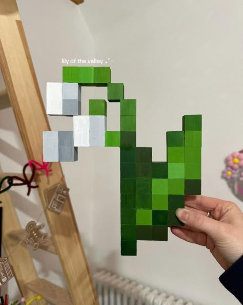 Minecraft Flower Lily Of The Valley, Lily Of The Valley Minecraft Grid, Minecraft Flower Room Decor, Grid Painting Canvases, Minecraft Block Flower, Lily Of The Valley Craft, Minecraft Flower Blocks, Wooden Minecraft Flower, Minecraft Flower Decor