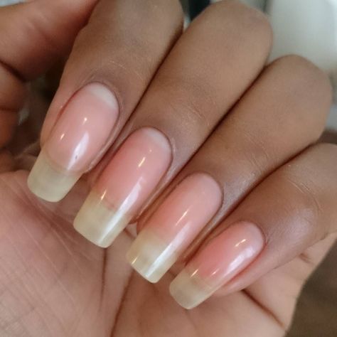 ひ pinterest : Veebvnks ひ Long Natural Nails, Natural Nail Designs, Gel Nails At Home, Nail Growth, Nails Only, Manicure Y Pedicure, Healthy Nails, Dream Nails, Nail Shapes