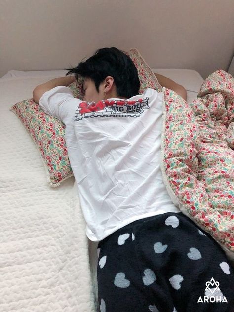 7w7 Rocky Astro Boyfriend Material, Rocky Boyfriend Material, Sleeping Twins, Rocky Astro, Astro Rocky, Astro Wallpaper, Trendy Baby Nursery, Trendy Baby Shower Ideas, Eunwoo Astro