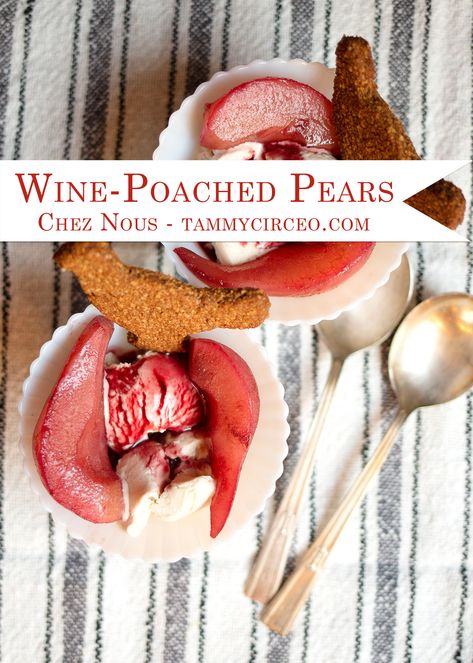 This Jacques Pépin original is simple and elegant. It is also easily adjustable for as many guests as you are serving. Tried and true! Red Wine Poached Pears, Recipes With Alcohol, Pears In Red Wine, Pear Ice Cream, Poached Pears Recipe, Xmas Dinner Party, Wine Poached Pears, Eating Seasonally, Winter Holiday Recipes