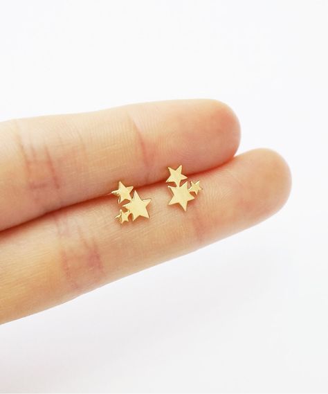 Star Earring, Dainty Star Earring, Stud Earring, 925 Sterling Silver Tiny Star Earring, Minimal Star Earring, Bridesmaid Gifts, Gift for her by NamanSilverArt on Etsy Small Silver Earrings, Cute Stud Earrings, Minimalist Earrings Studs, Minimalist Studs, Bar Stud Earrings, Star Earrings Stud, Stud Jewelry, Earring Studs, Cat Earrings