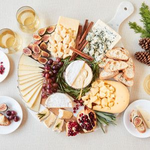 Christmas Cheese Boards, Rustic Bakery, Christmas Cheese, Spiced Fruit, Savory Cheese, Party Platter, Christmas Ships, Appetizer Platters, Charcuterie Inspiration